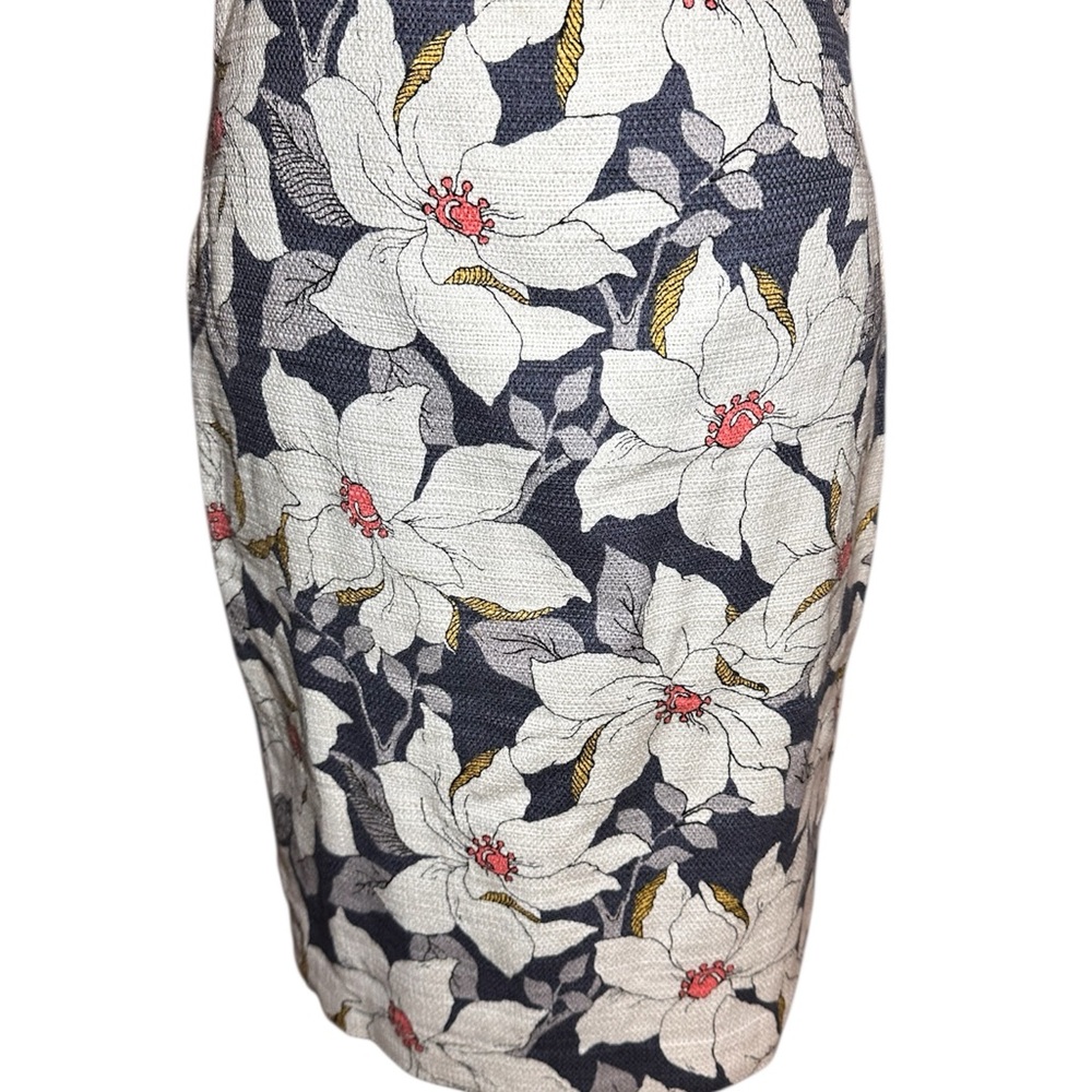 Ann Taylor Navy Floral Pencil Skirt